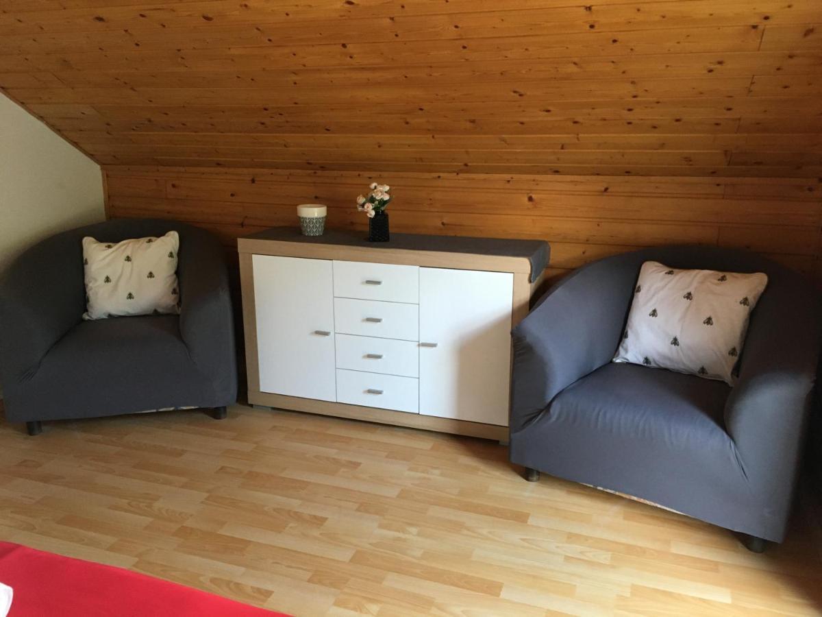 Nefelejcs Apartman Balatonvilagos Exterior photo
